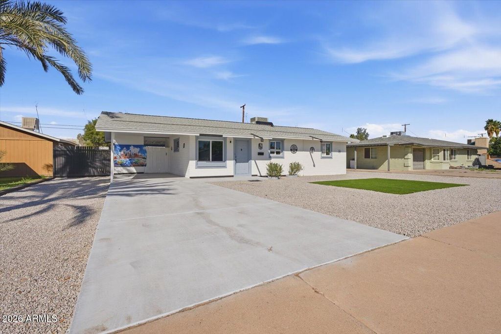 Photo of 2026 E Orange Street, Tempe, AZ 85281 (MLS # 6983121)