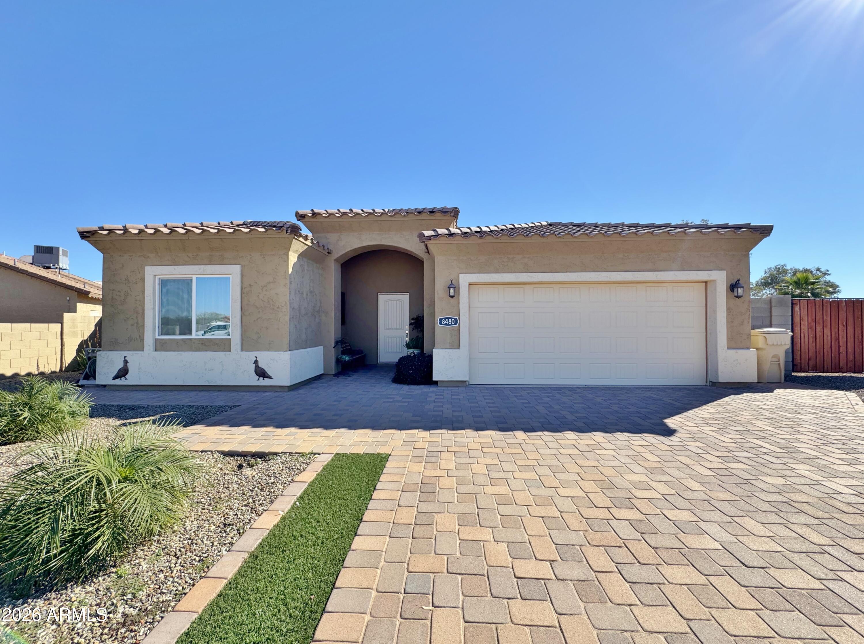 8480 W MISSION HILLS Drive