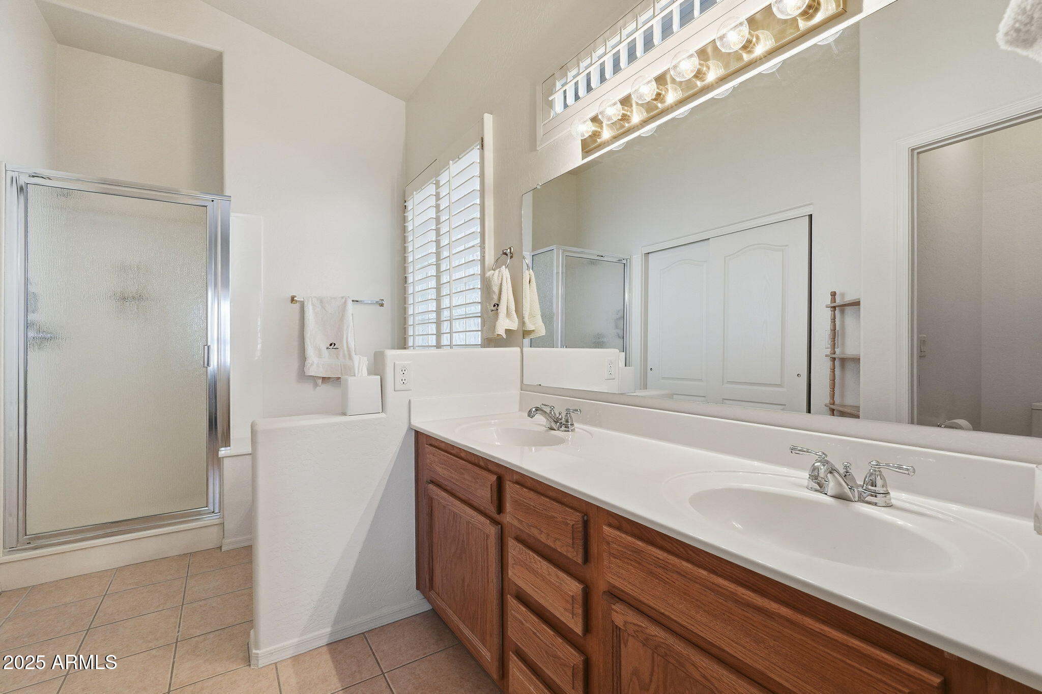 Mesa, Arizona 85207, United States, 3 Bedrooms Bedrooms, ,2 BathroomsBathrooms,Residential,Active,252571