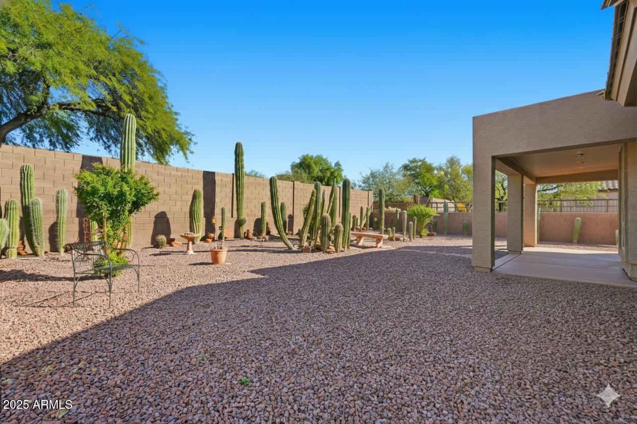 Mesa, Arizona 85207, United States, 3 Bedrooms Bedrooms, ,2 BathroomsBathrooms,Residential,Active,252571