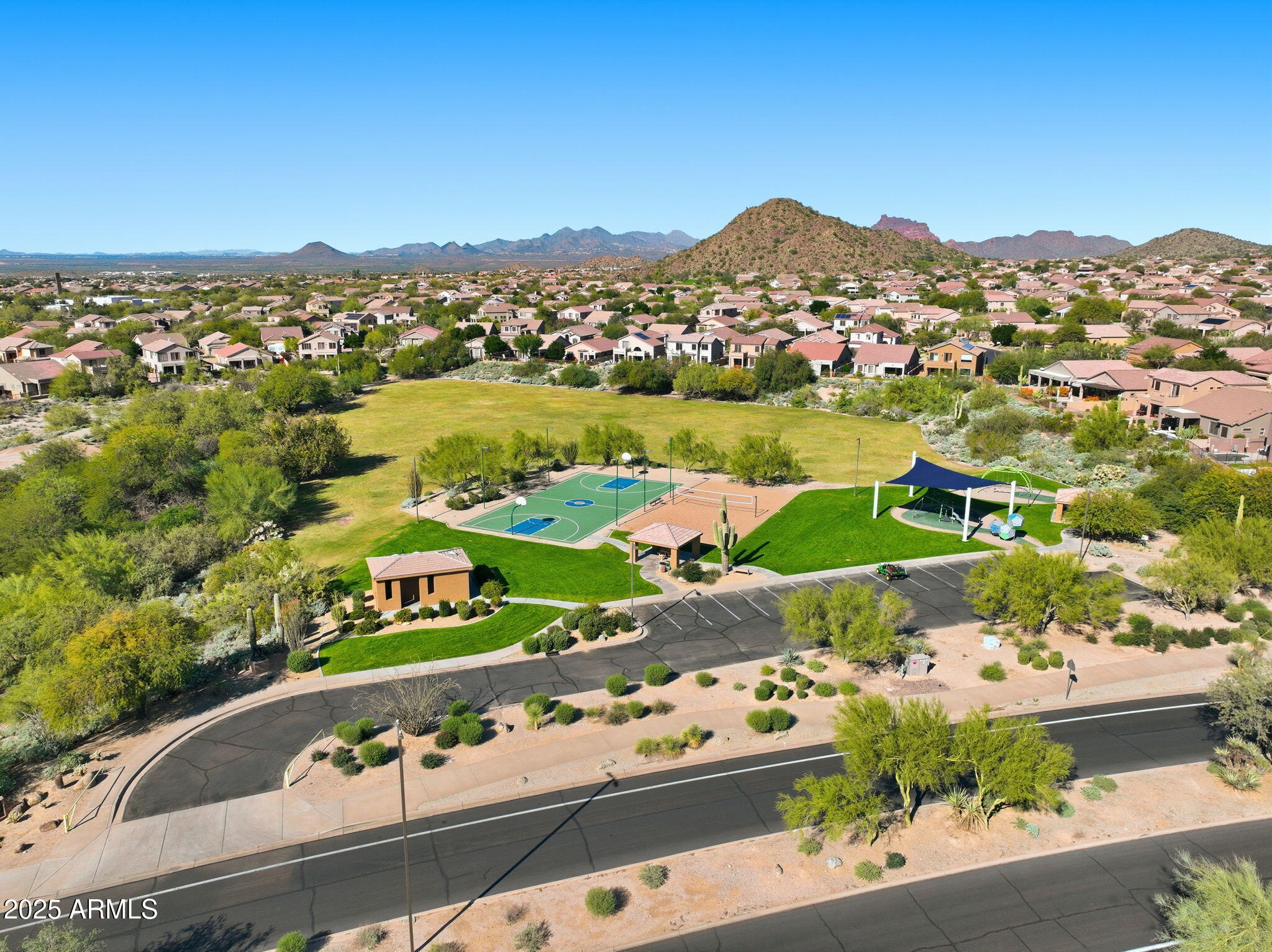 Mesa, Arizona 85207, United States, 3 Bedrooms Bedrooms, ,2 BathroomsBathrooms,Residential,Active,252571