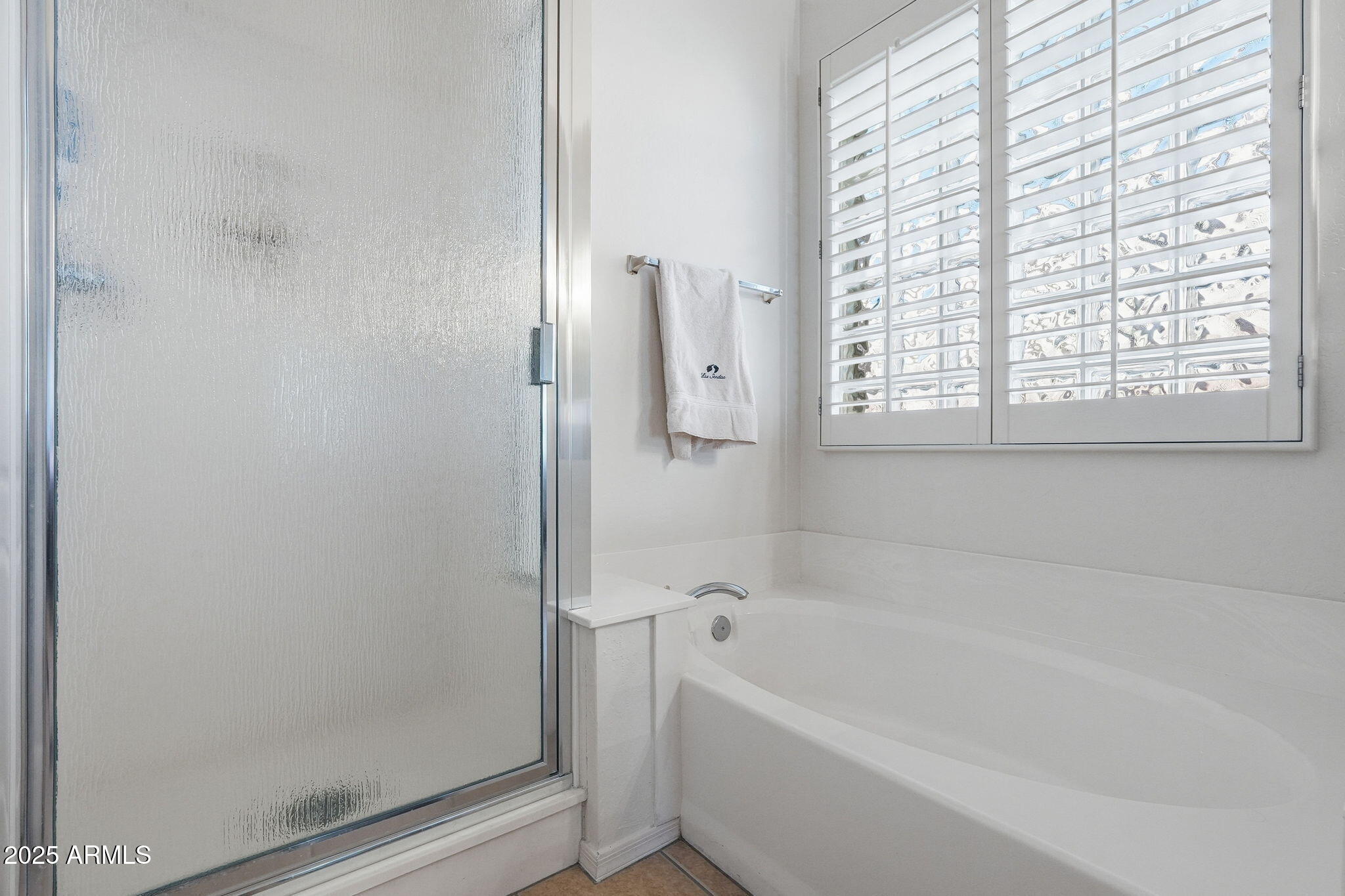 Mesa, Arizona 85207, United States, 3 Bedrooms Bedrooms, ,2 BathroomsBathrooms,Residential,Active,252571