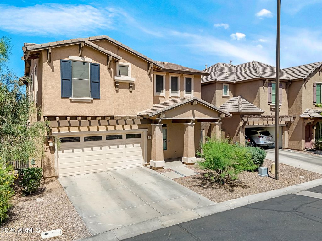 Photo of 3104 S Lois Lane, Gilbert, AZ 85295 (MLS # 7015932)