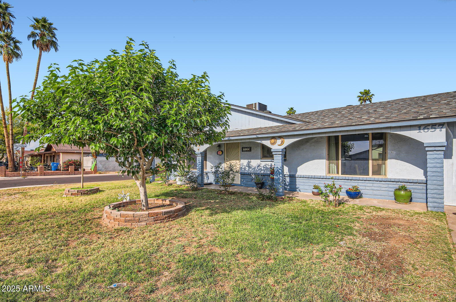 Search Homes 2 1657 N 55th Avenue