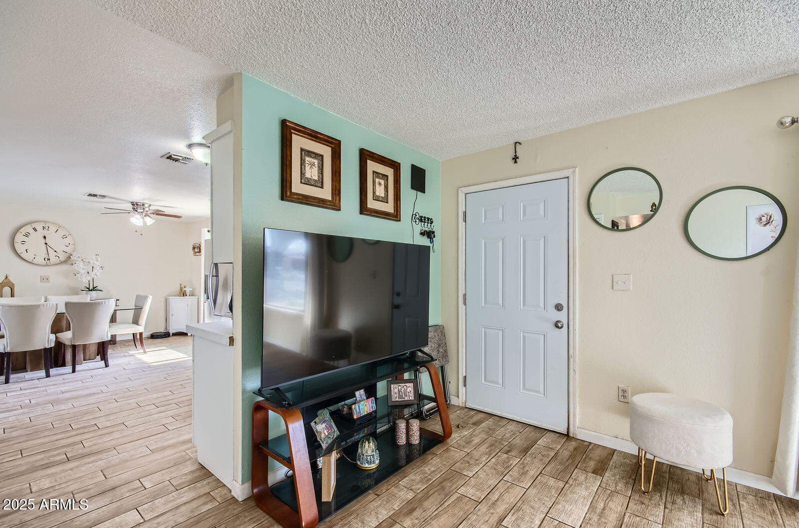 Search Homes 4 1657 N 55th Avenue