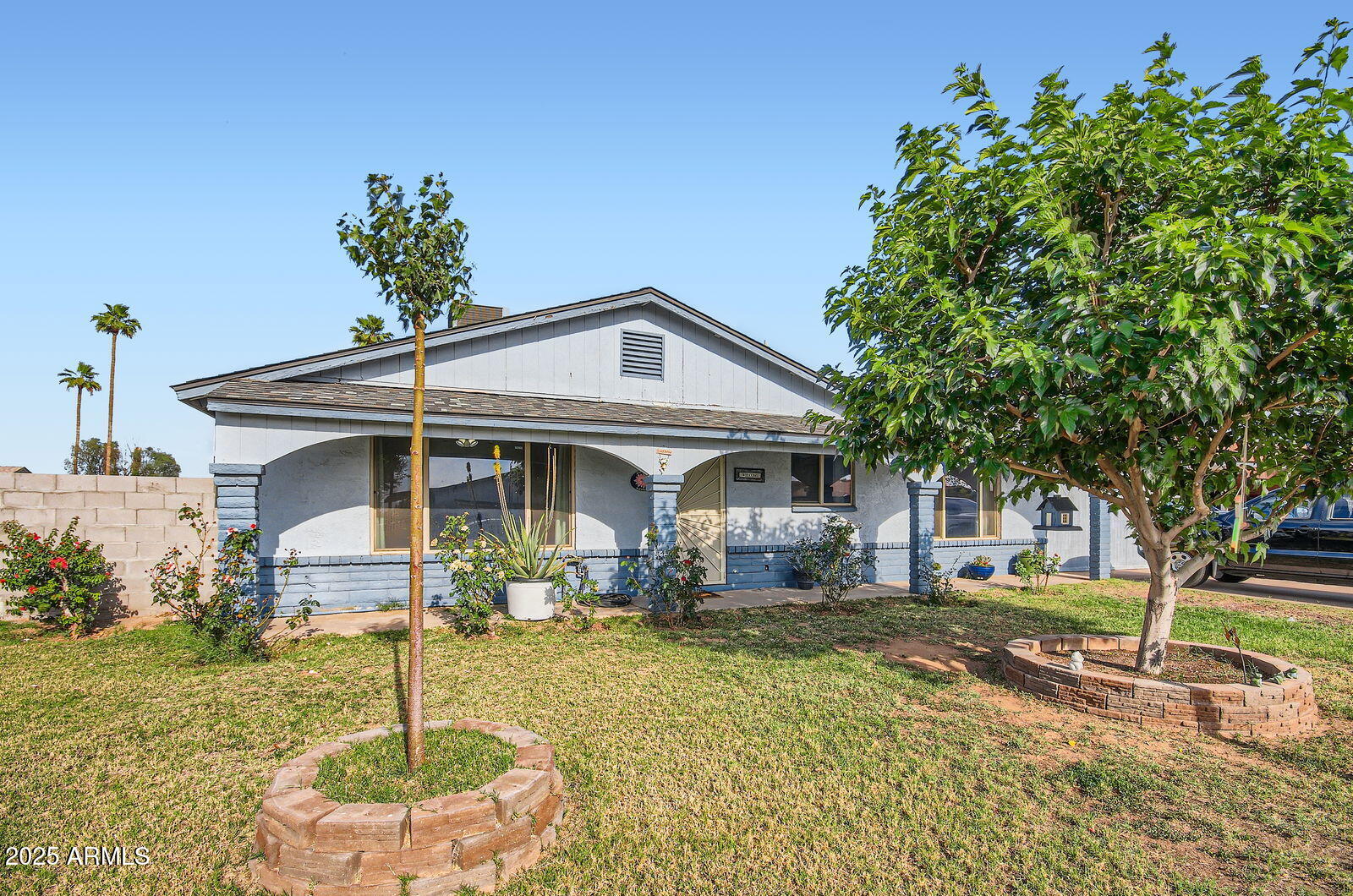 Search Homes 1 1657 N 55th Avenue