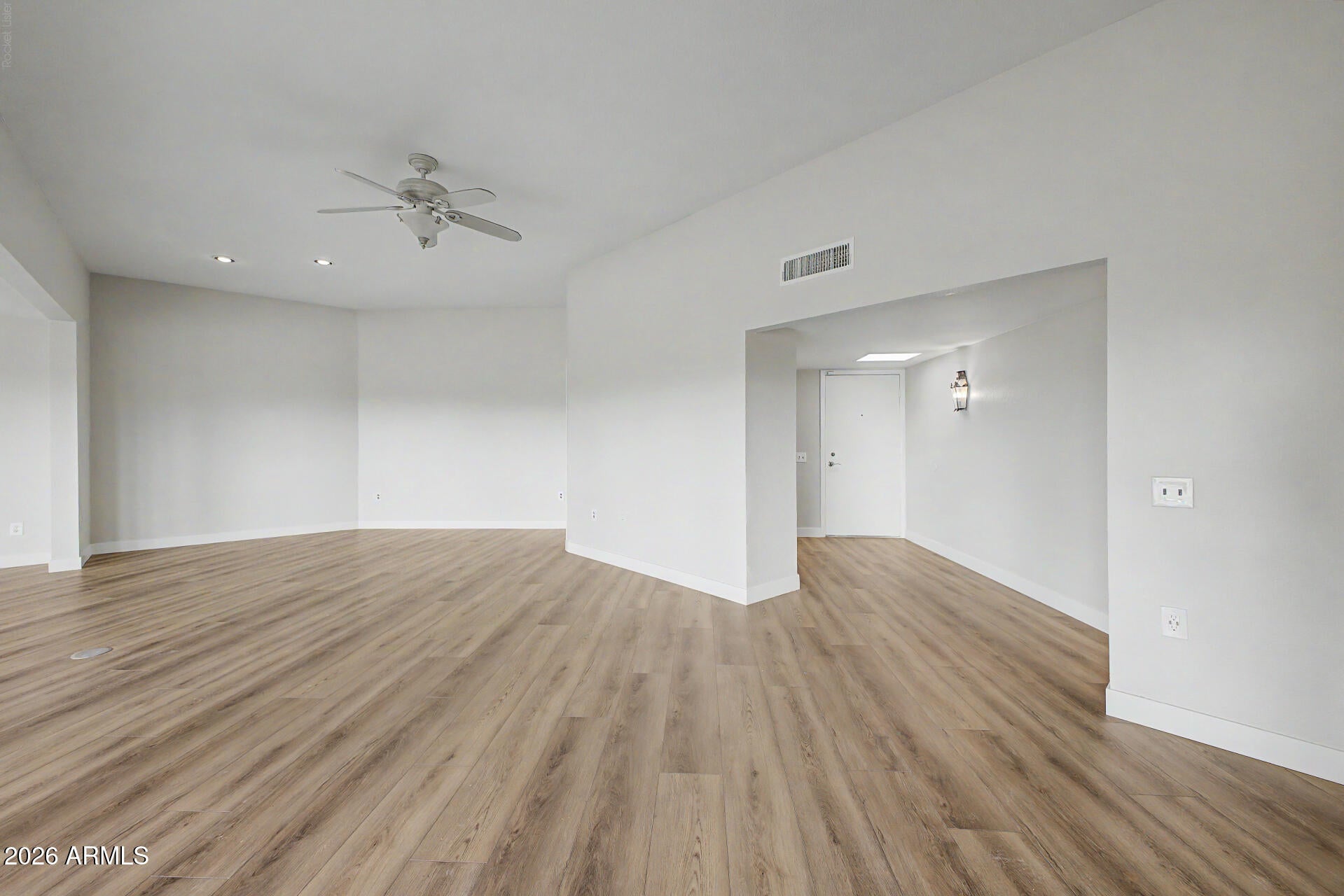 10189 W PINEAIRE Drive