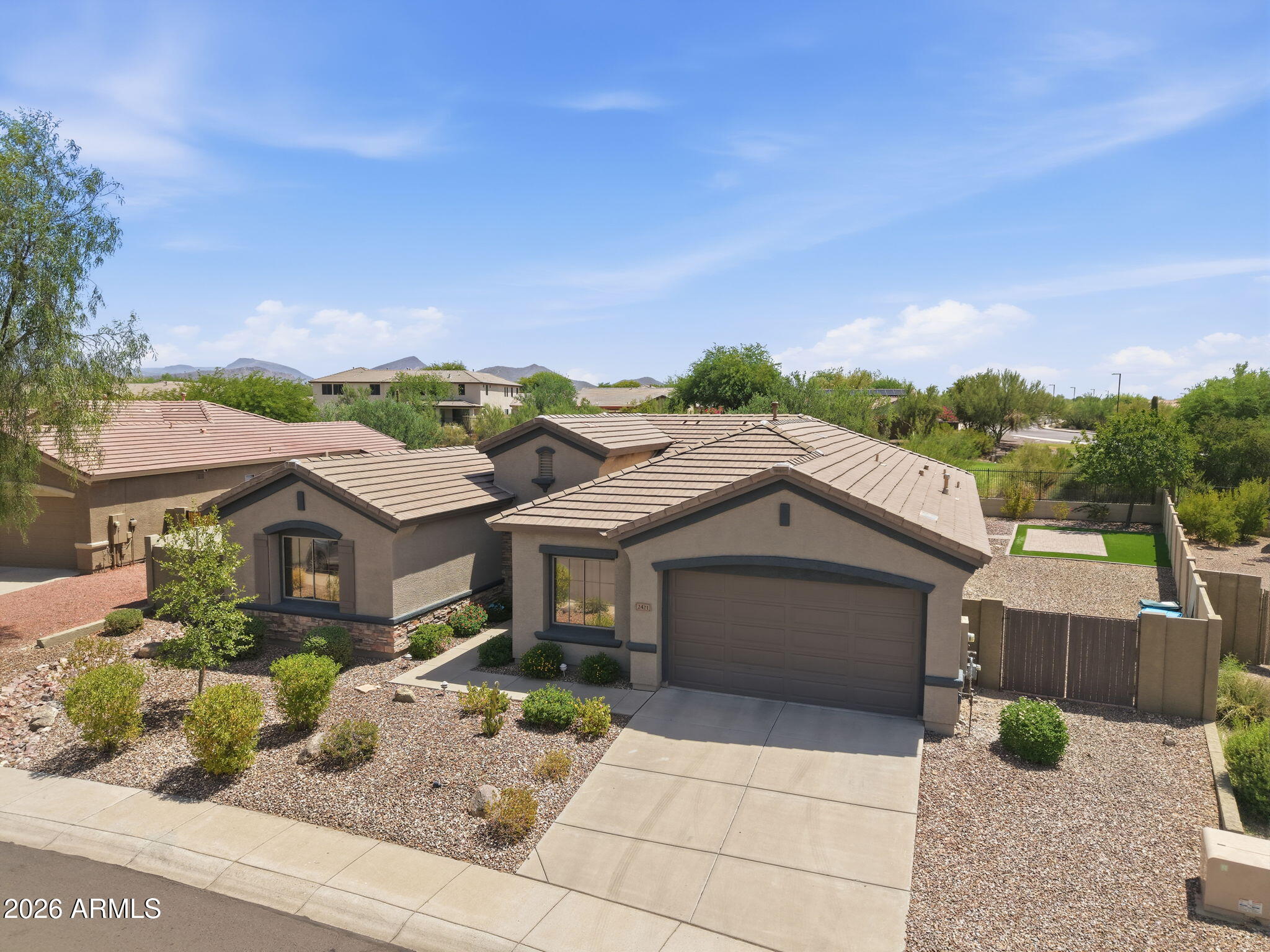 2421 W KIT CARSON Court