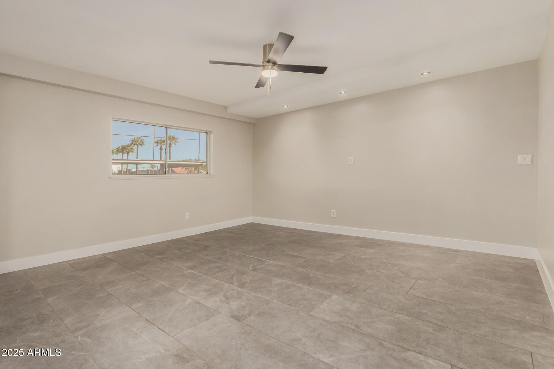 353 E THOMAS Road C101