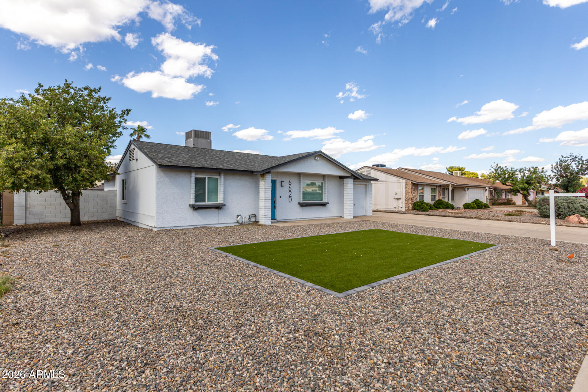 6620 W CHOLLA Street