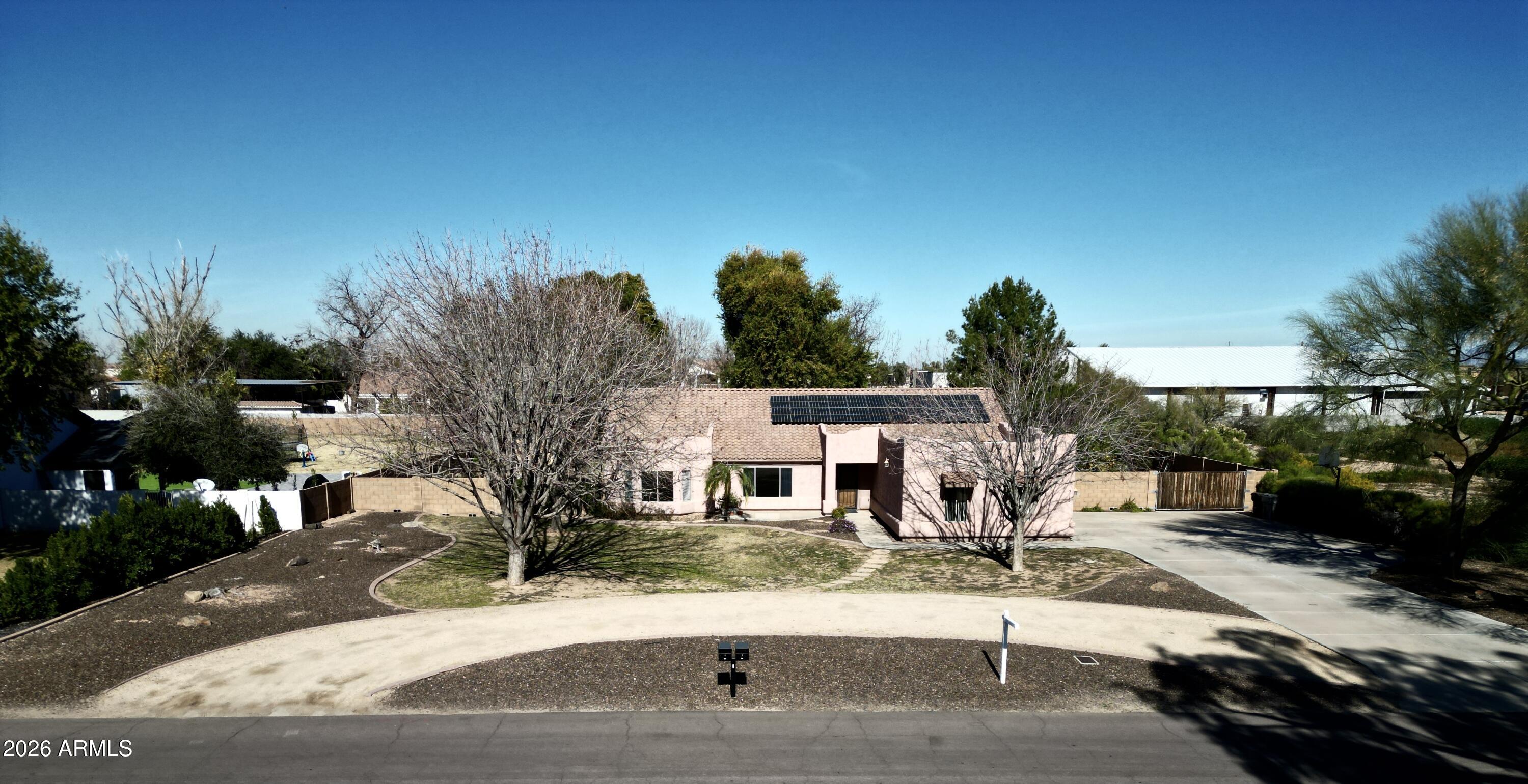 5116 W LA MIRADA Drive