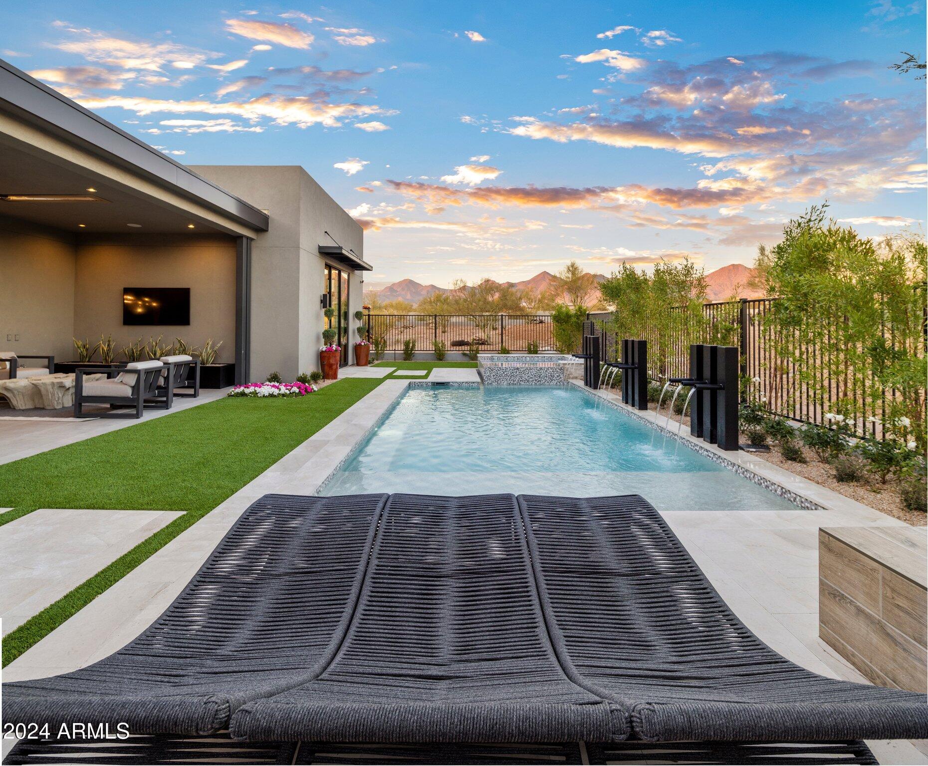 Aura - Residential