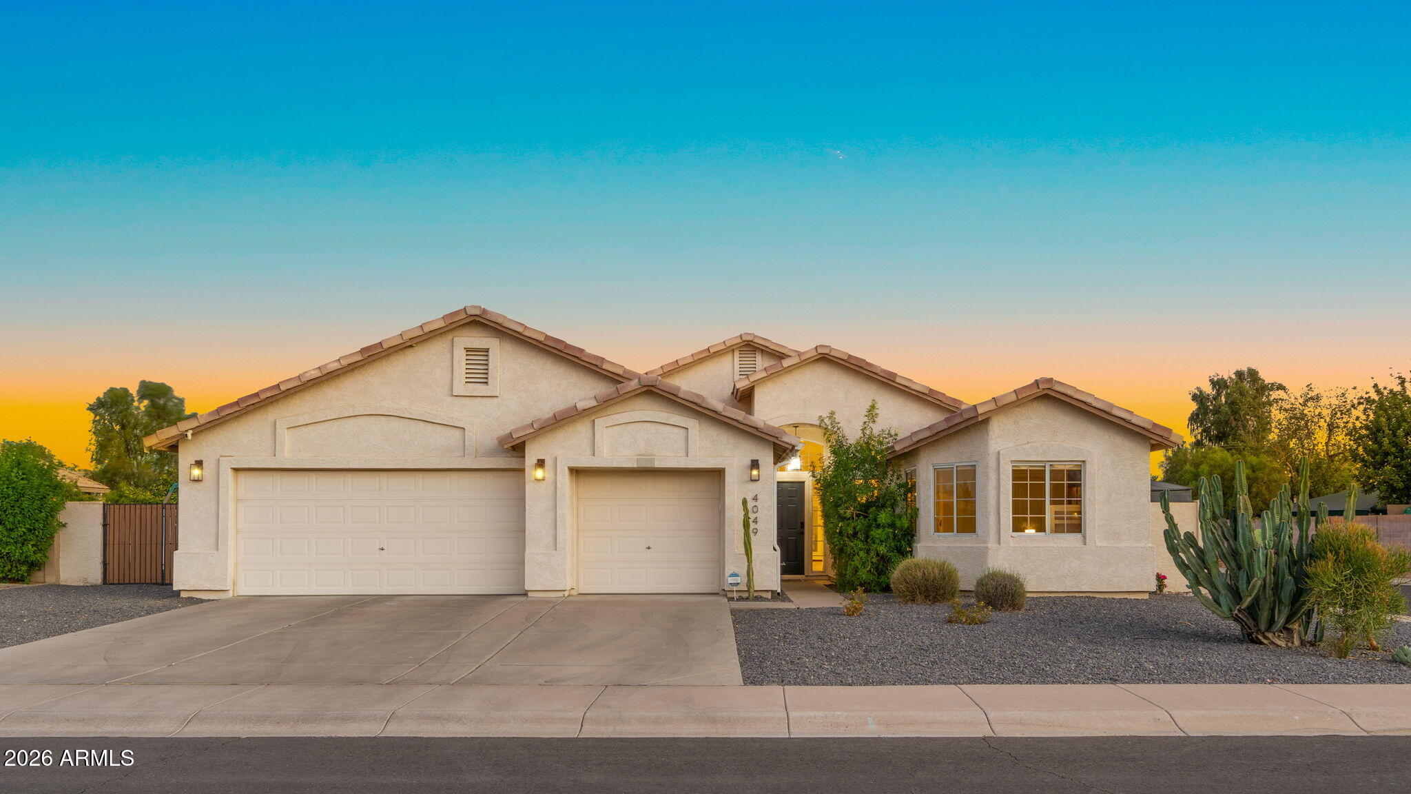 4049 E VISTA Drive