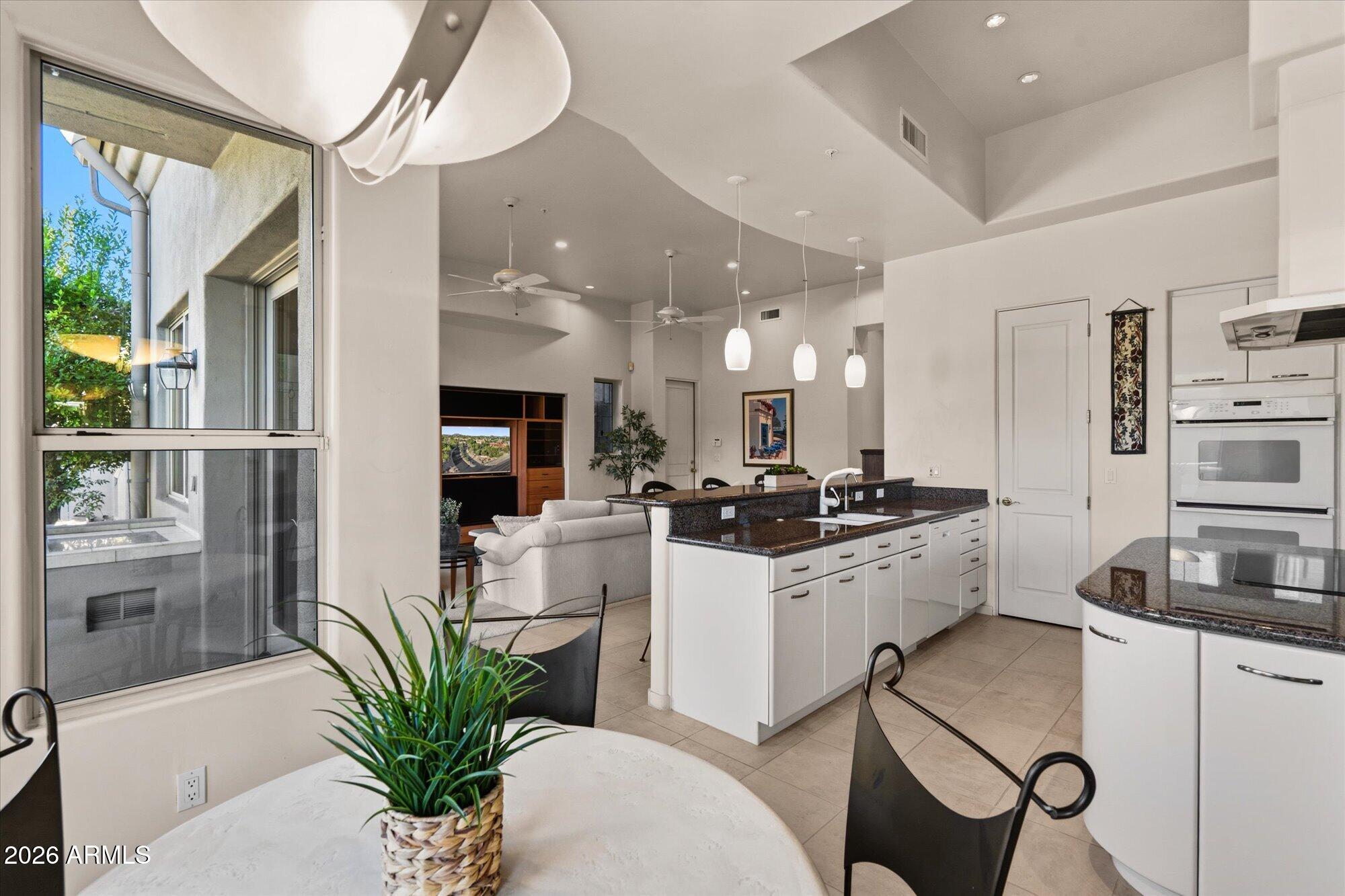10460 E BALANCING ROCK Road
