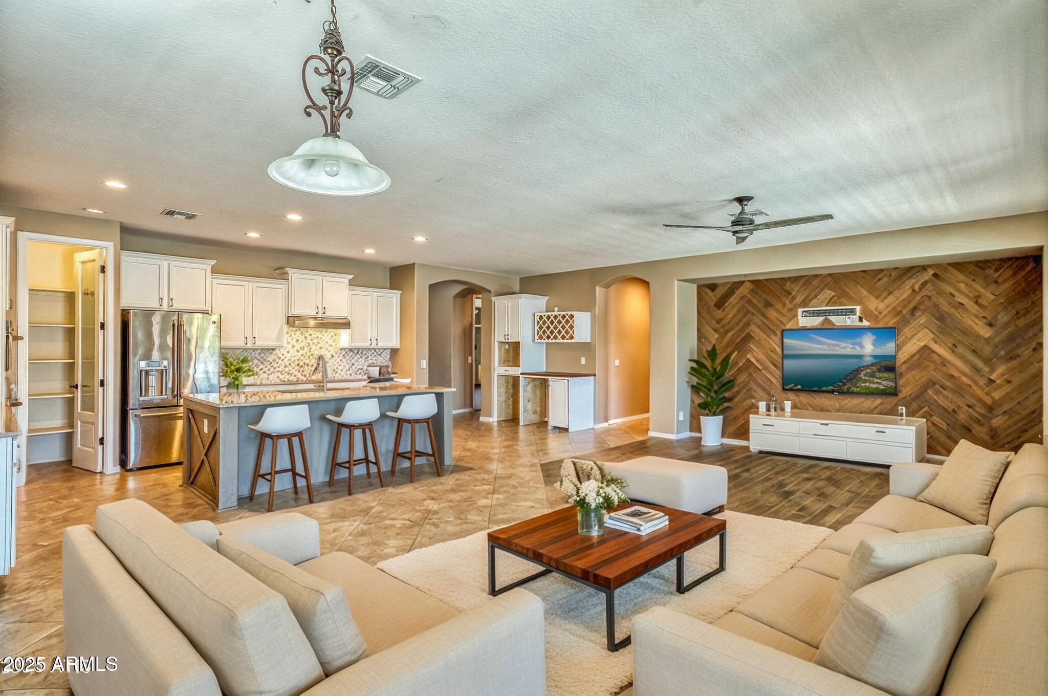 Homes for Sale in Queen Creek Arizona 1 1101 W OLEANDER Avenue