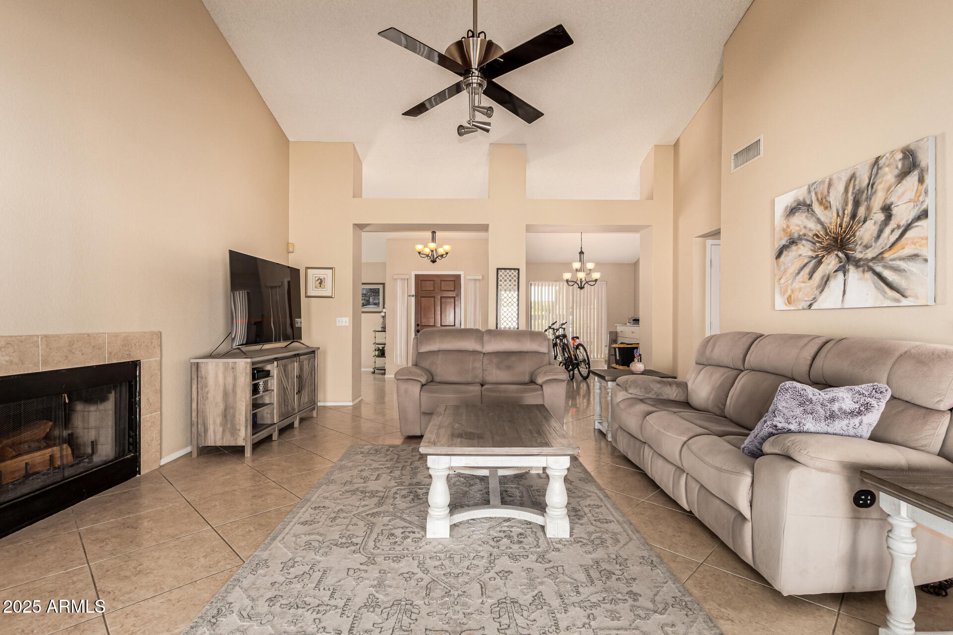 3834 E GOLDFINCH GATE Lane