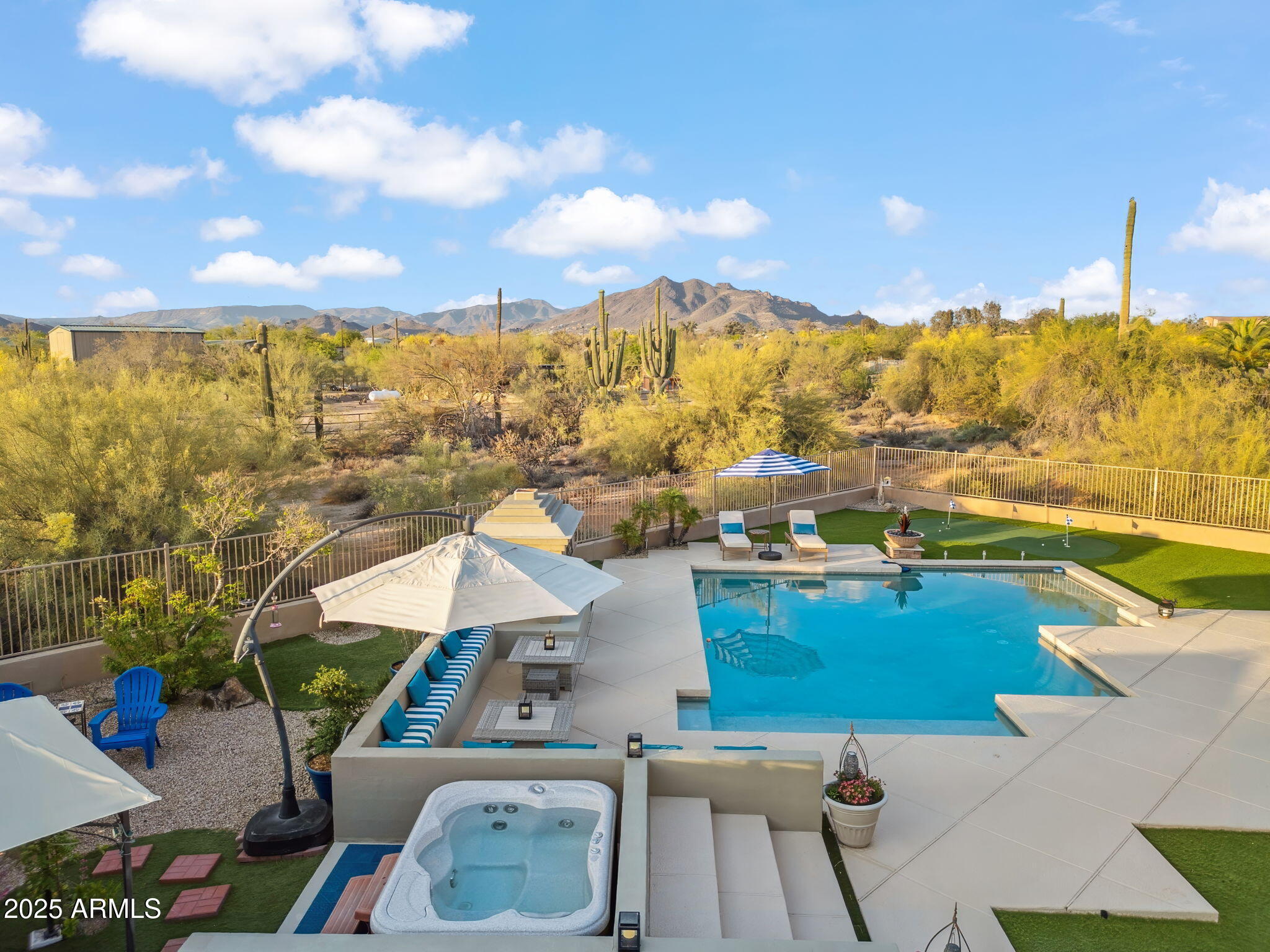 Cave Creek, Arizona 85331, United States, 3 Bedrooms Bedrooms, ,2 BathroomsBathrooms,Residential,Pending,127151