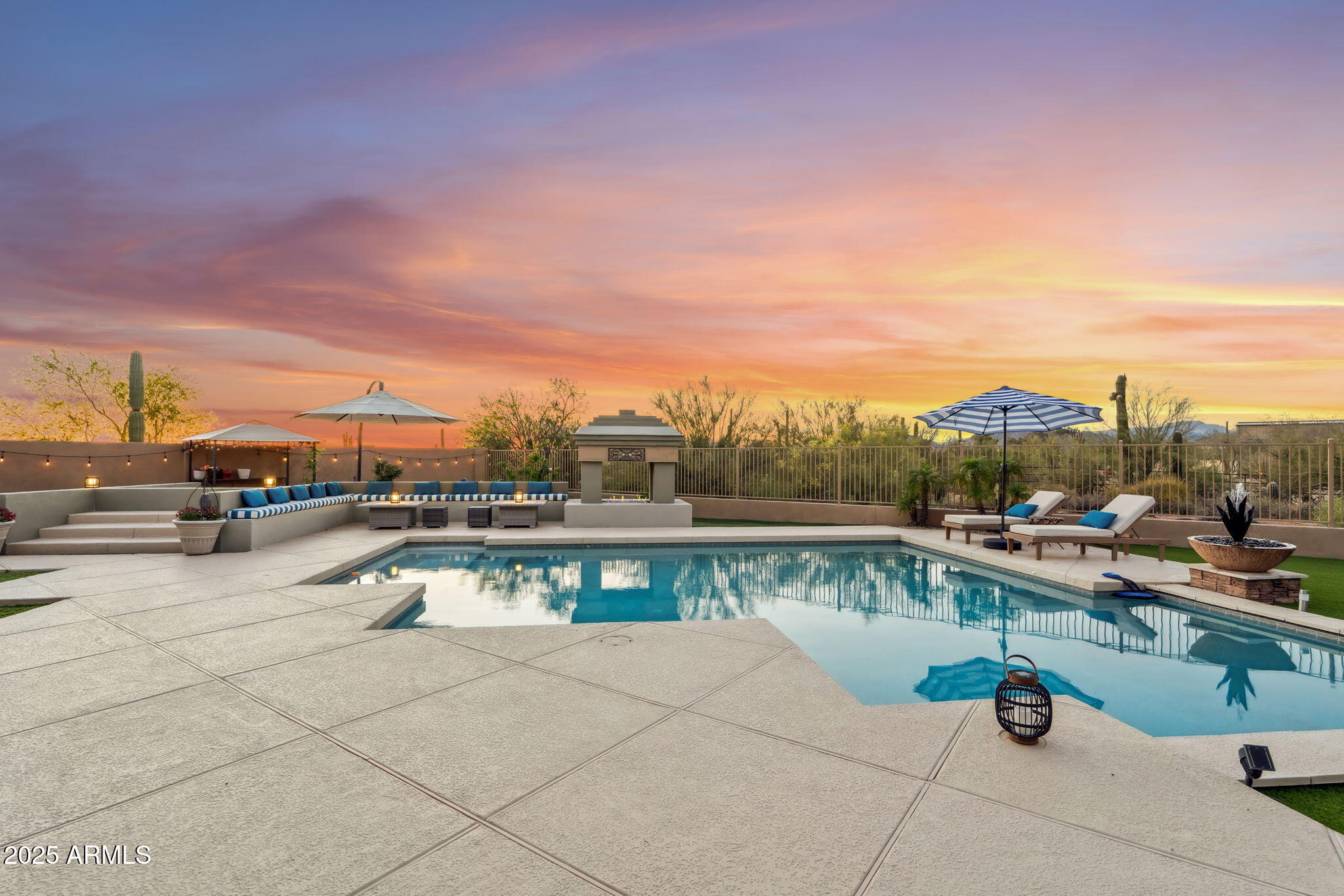 Cave Creek, Arizona 85331, United States, 3 Bedrooms Bedrooms, ,2 BathroomsBathrooms,Residential,Pending,127151