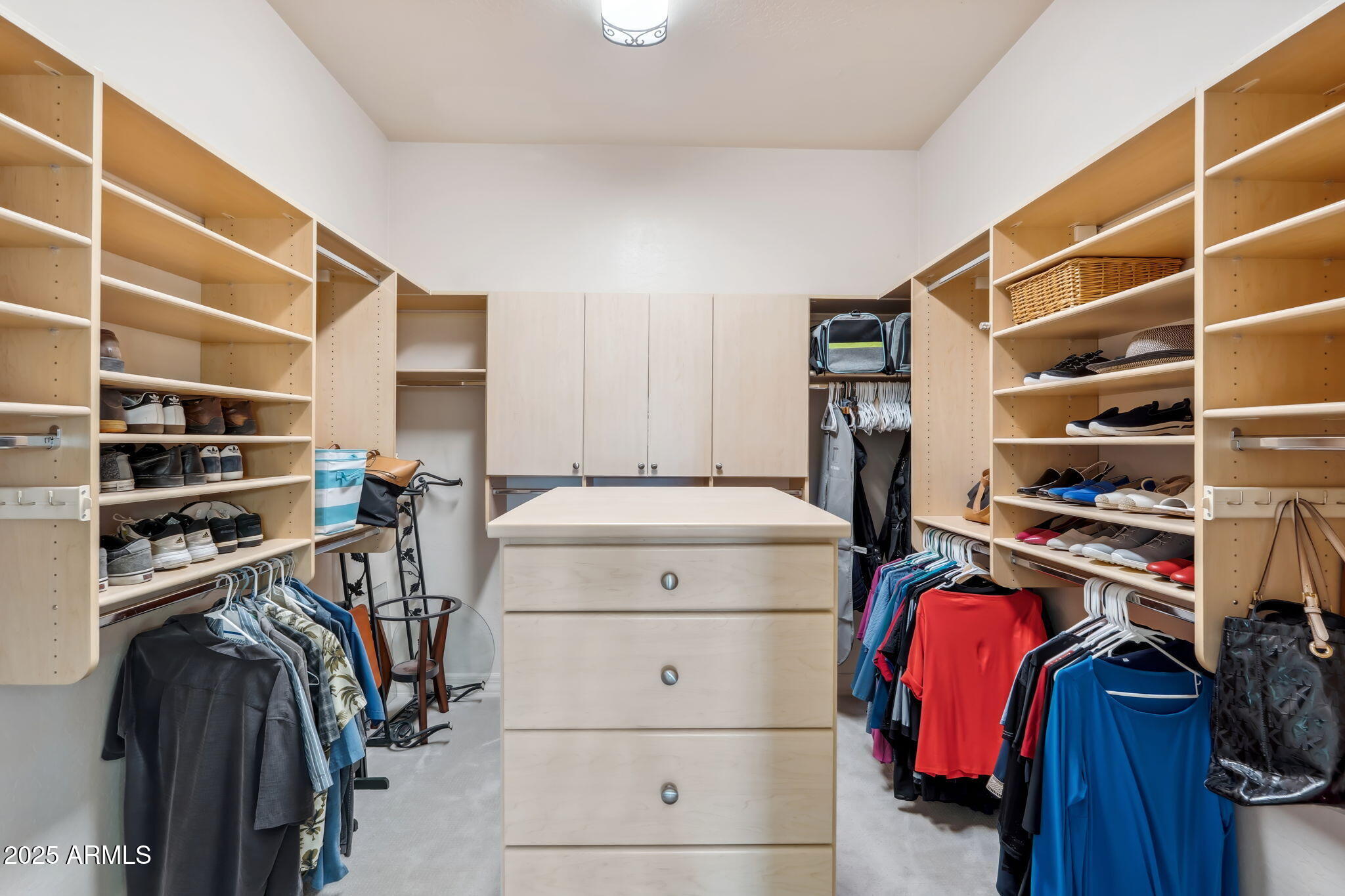 Cave Creek, Arizona 85331, United States, 3 Bedrooms Bedrooms, ,2 BathroomsBathrooms,Residential,Pending,127151