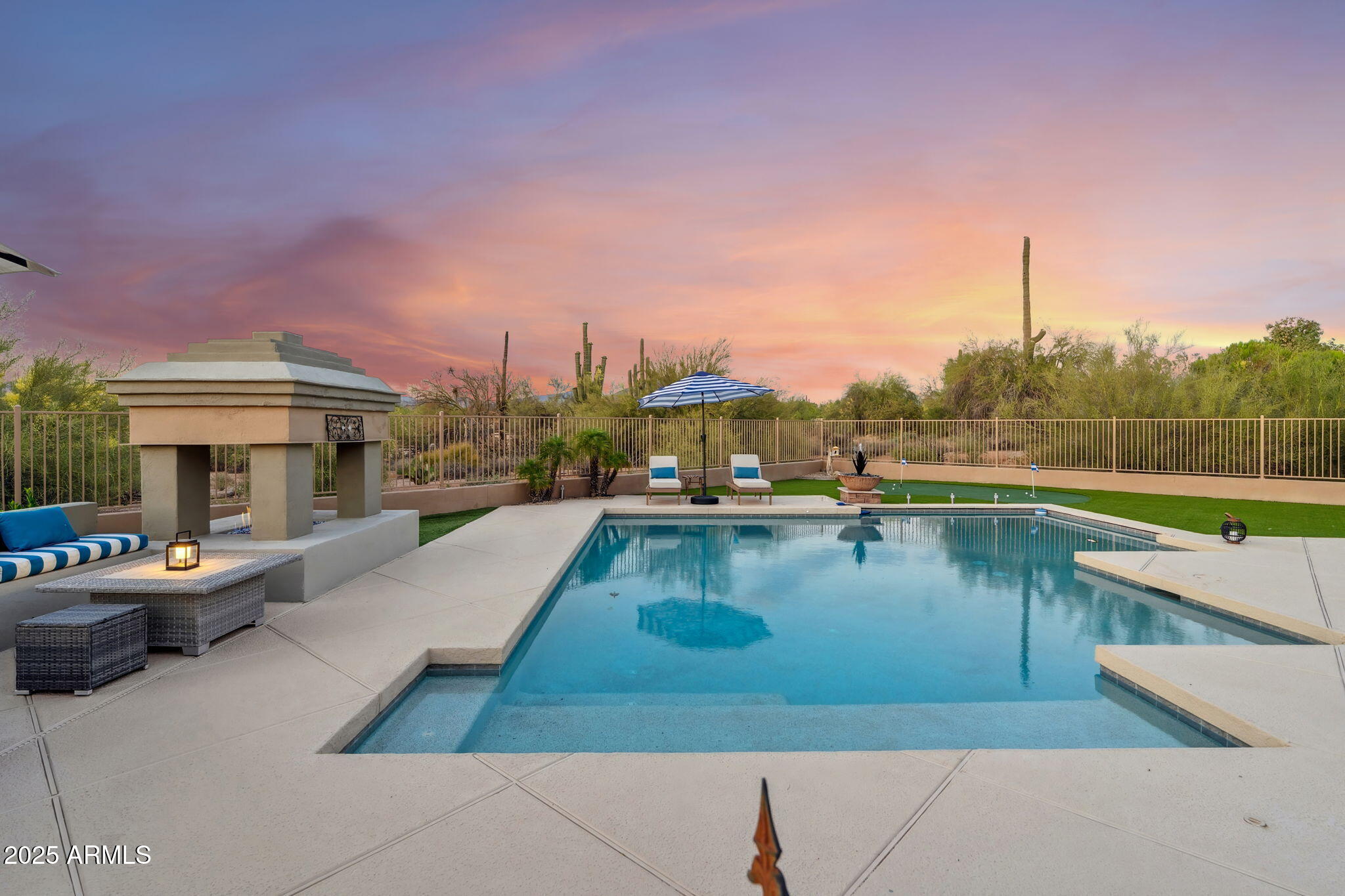 Cave Creek, Arizona 85331, United States, 3 Bedrooms Bedrooms, ,2 BathroomsBathrooms,Residential,Pending,127151