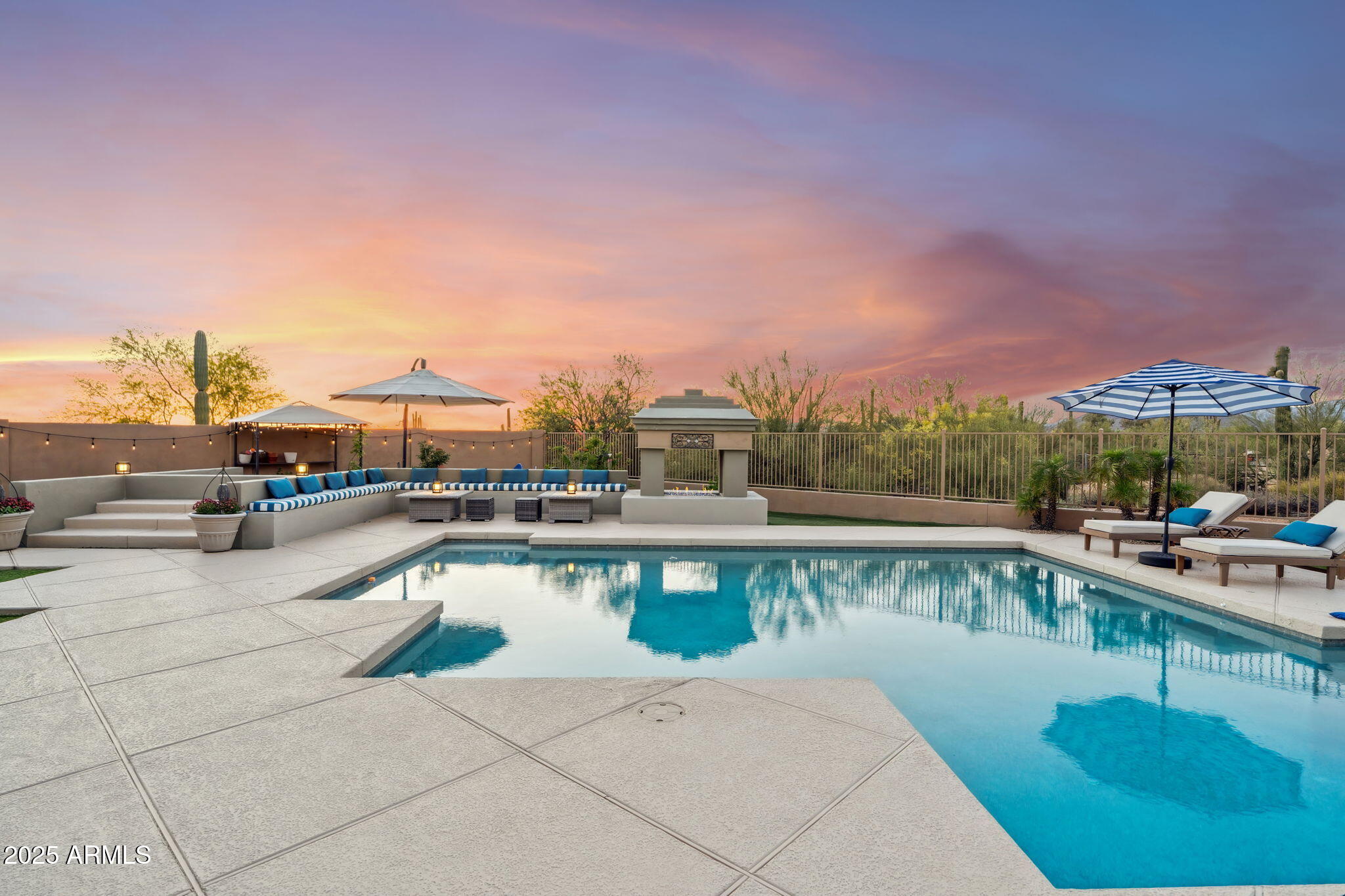 Cave Creek, Arizona 85331, United States, 3 Bedrooms Bedrooms, ,2 BathroomsBathrooms,Residential,Pending,127151