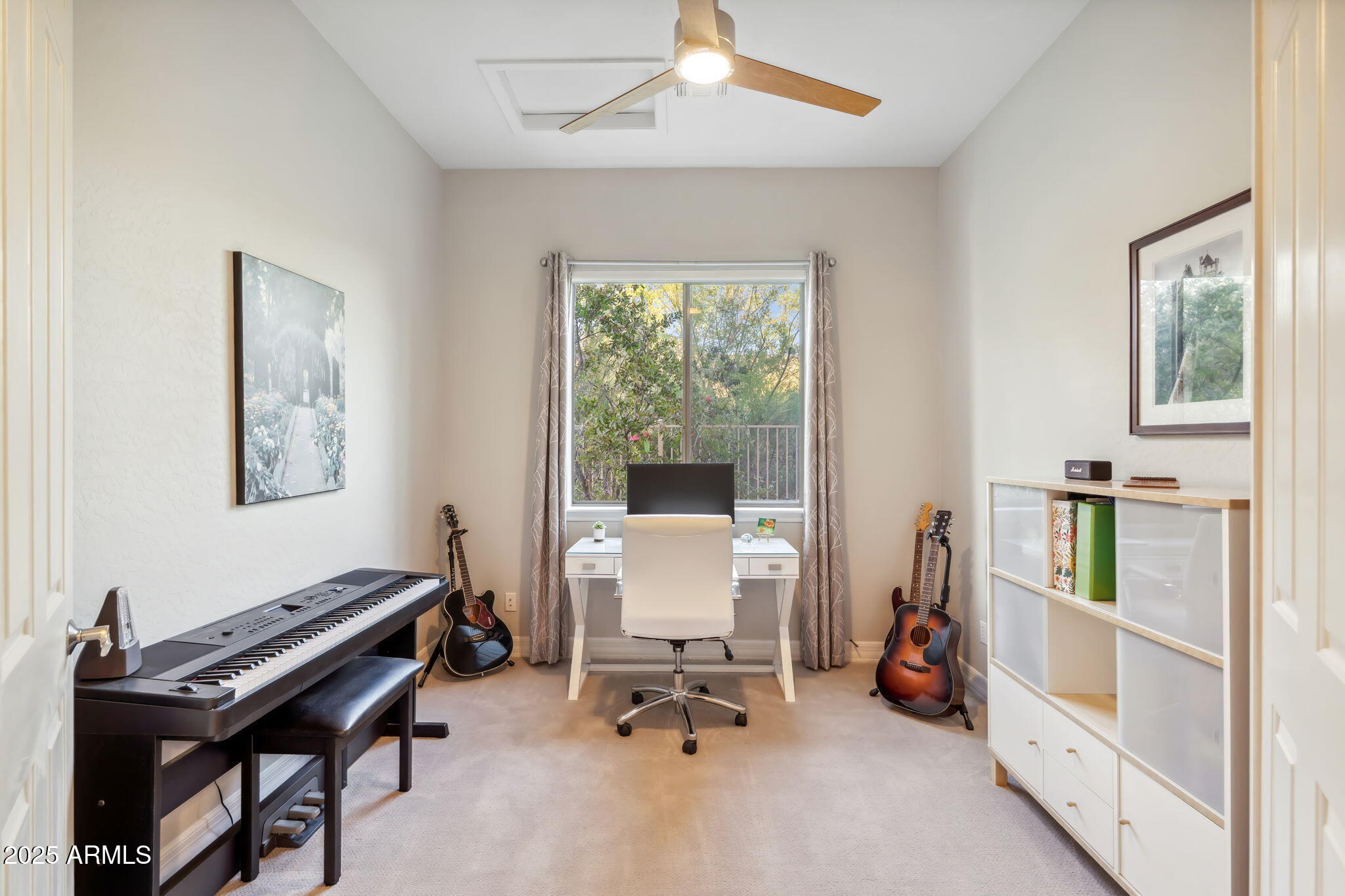 Cave Creek, Arizona 85331, United States, 3 Bedrooms Bedrooms, ,2 BathroomsBathrooms,Residential,Pending,127151