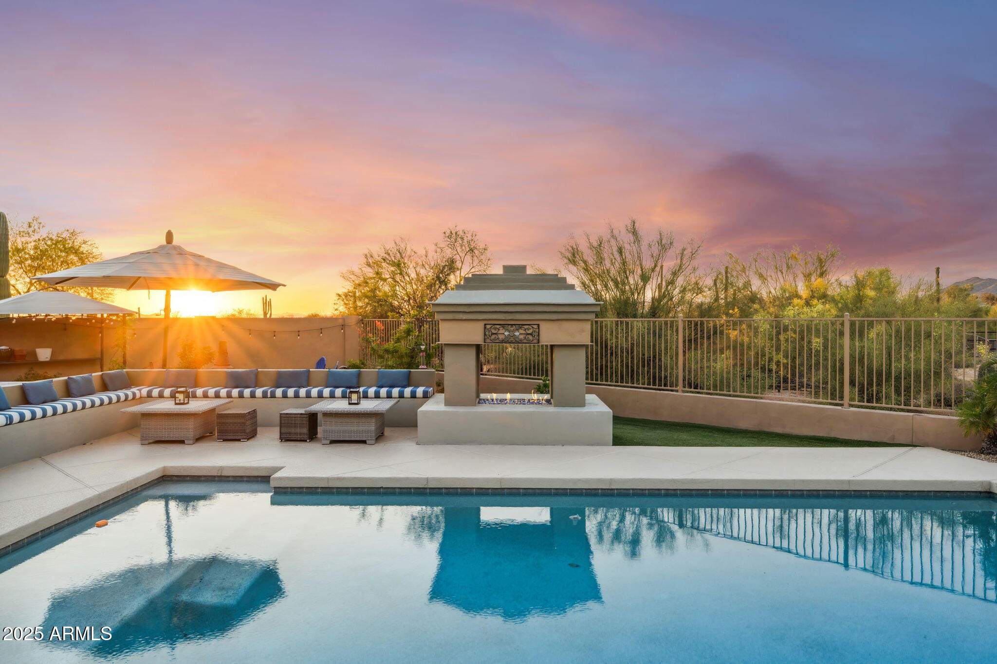 Cave Creek, Arizona 85331, United States, 3 Bedrooms Bedrooms, ,2 BathroomsBathrooms,Residential,Pending,127151