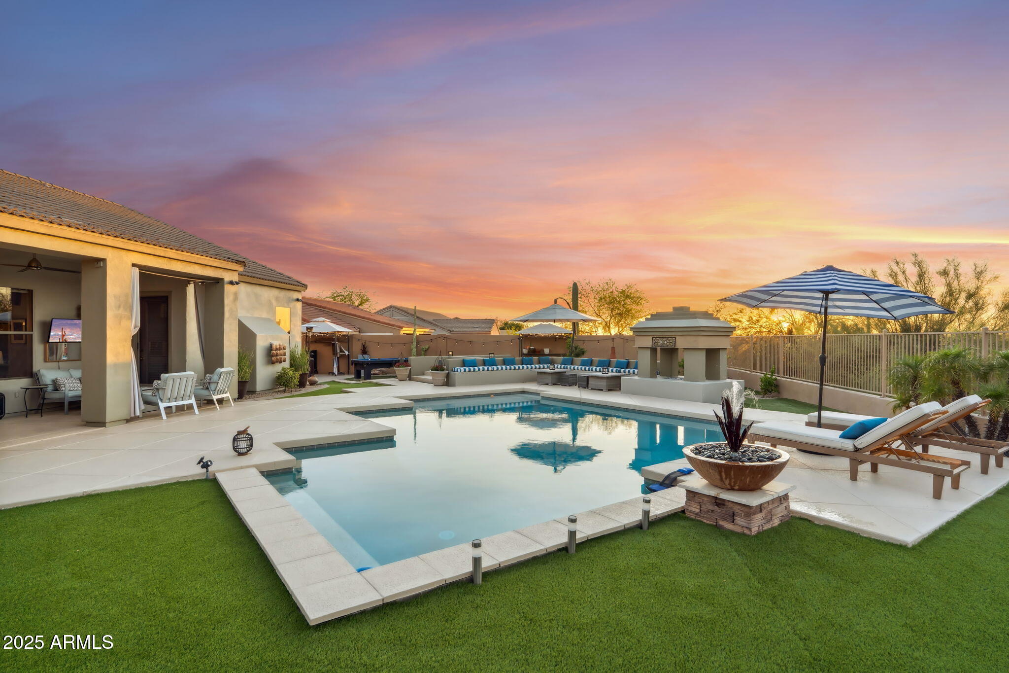 Cave Creek, Arizona 85331, United States, 3 Bedrooms Bedrooms, ,2 BathroomsBathrooms,Residential,Pending,127151