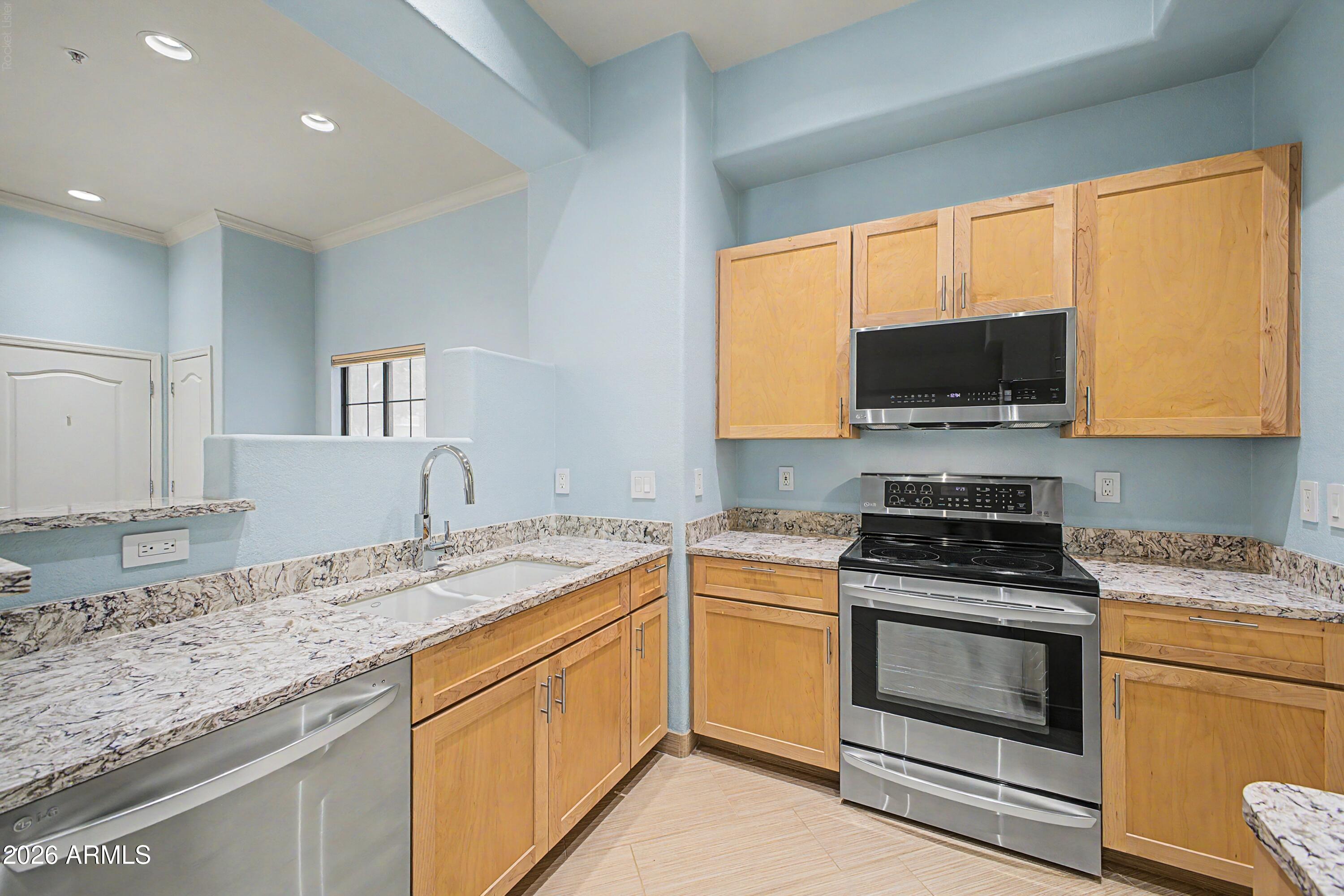 Properties 2 295 N Rural Road 145