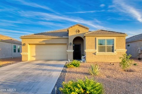Single Family Residence in San Tan Valley AZ 4971 ANDALUSITE Lane.jpg