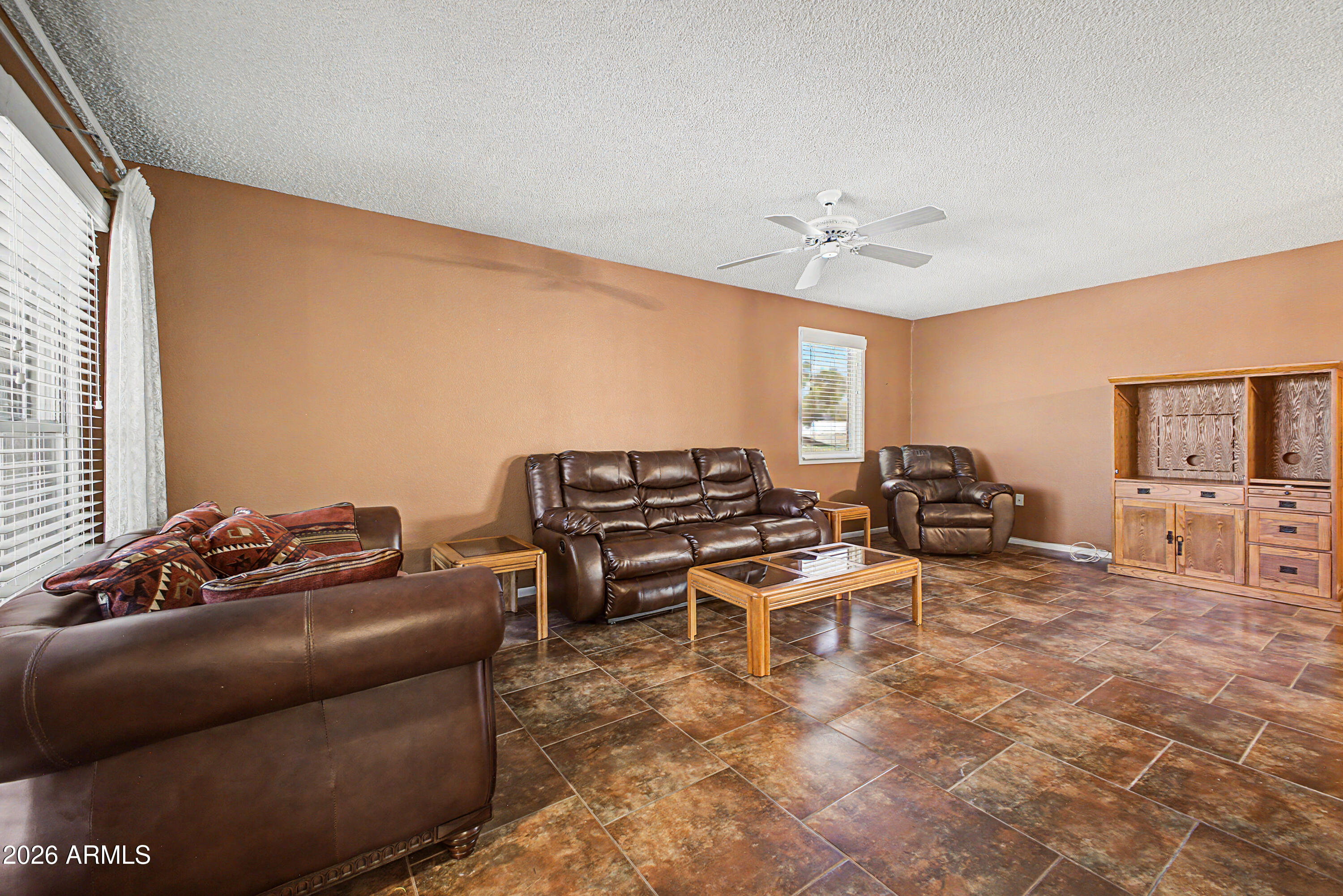 10501 W PALMERAS Drive