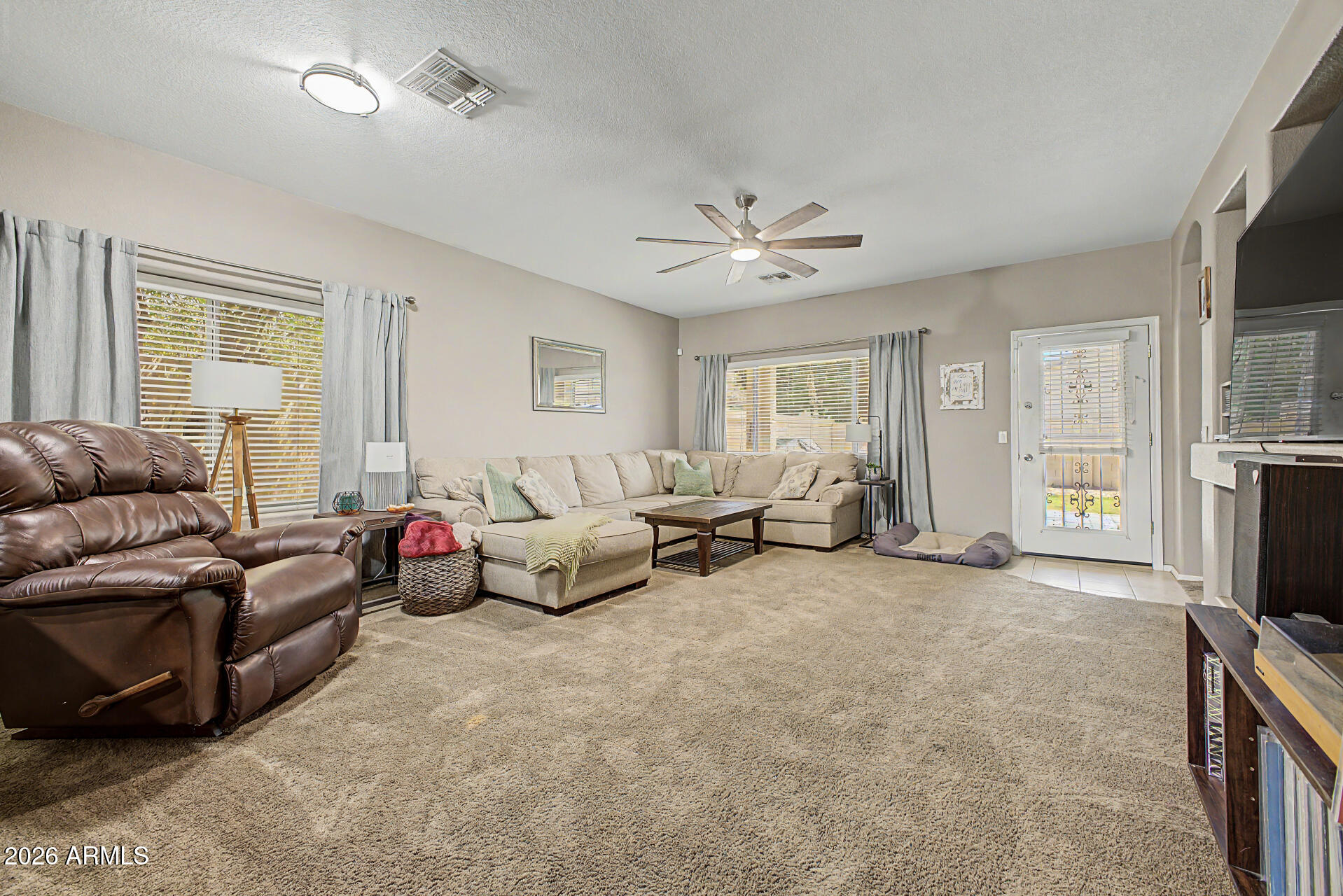 8111 W DEANNA Drive