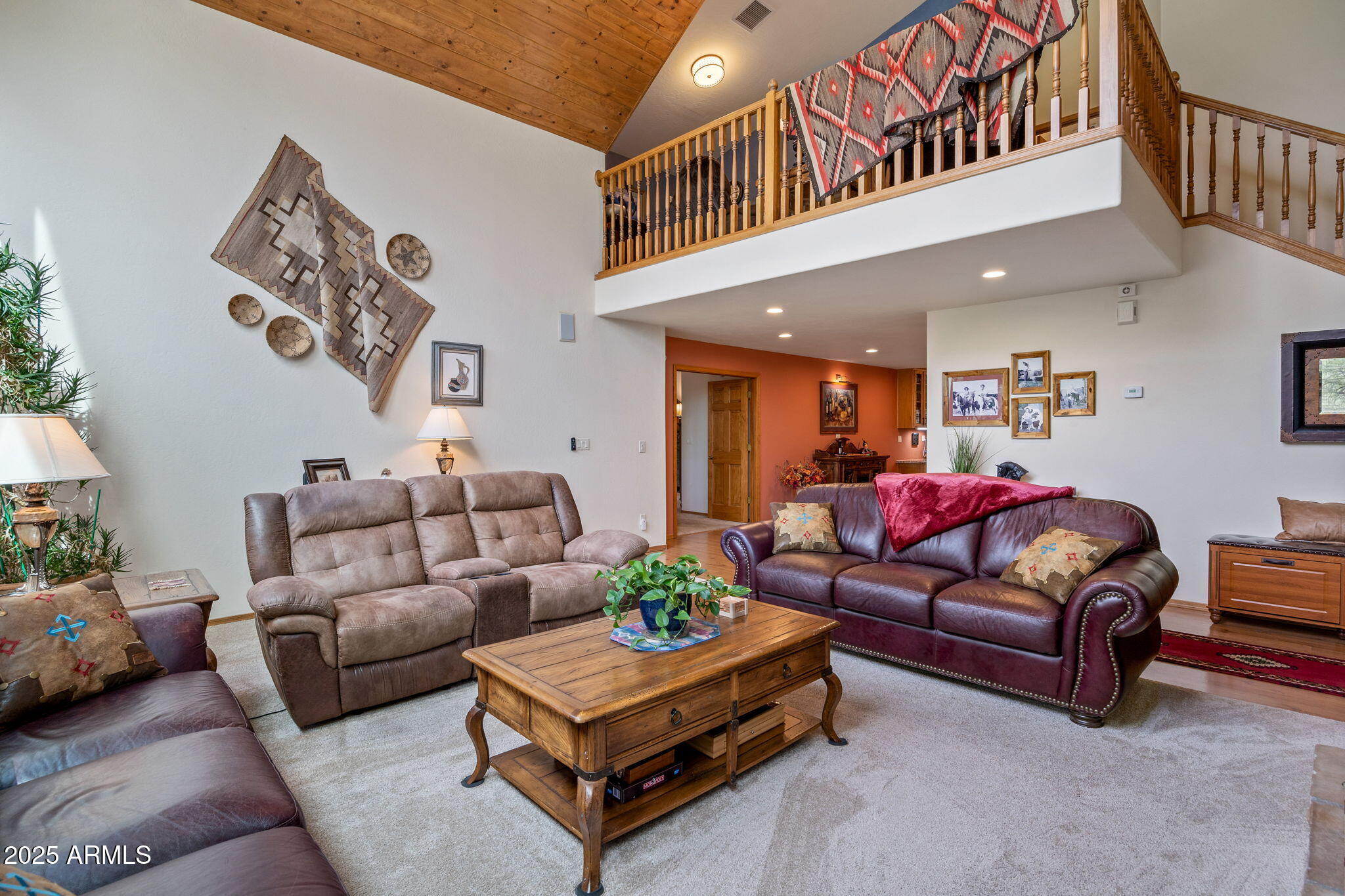 2320 S Victoria Circle