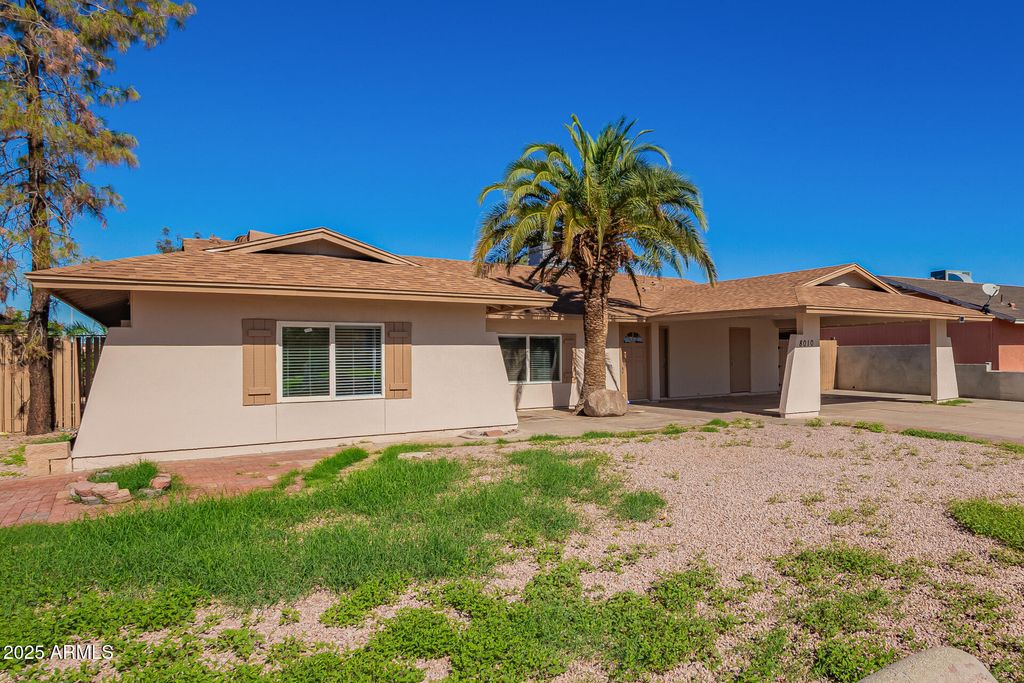 Photo of 8010 W Westview Drive, Phoenix, AZ 85033 (MLS # 6935326)