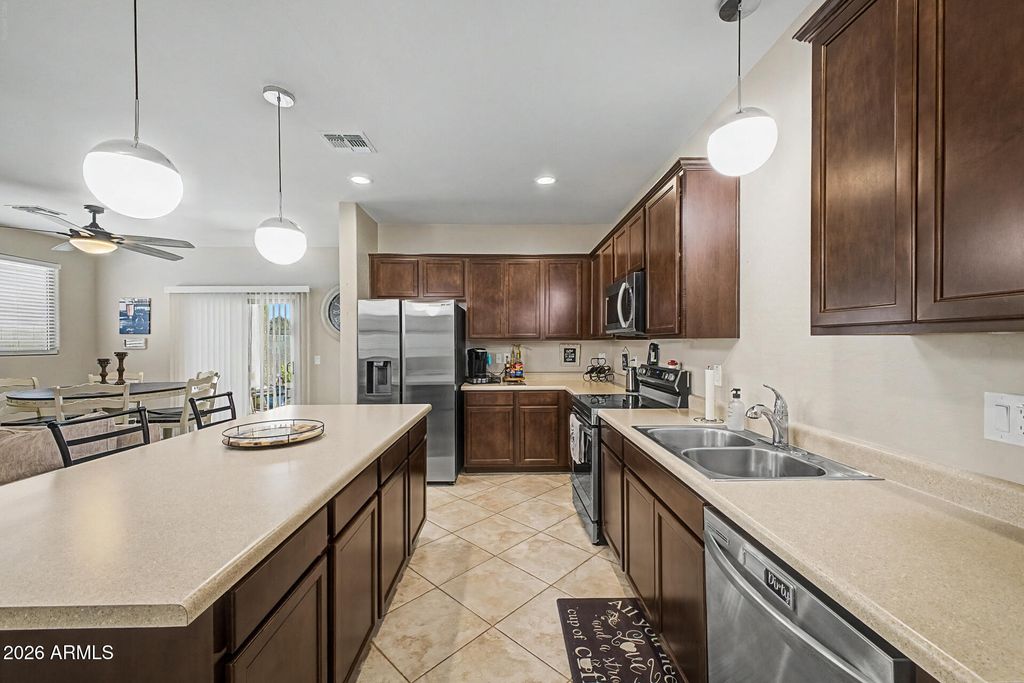 Photo of 8873 N 71st Drive, Peoria, AZ 85345 (MLS # 7020359)