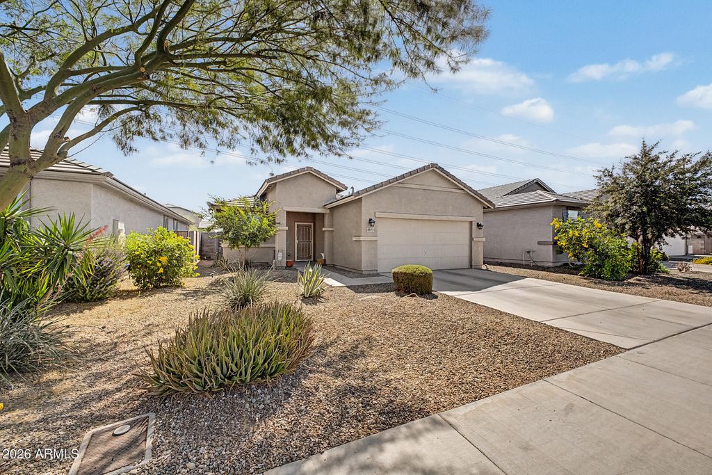Photo of 8873 N 71st Drive, Peoria, AZ 85345 (MLS # 7020359)