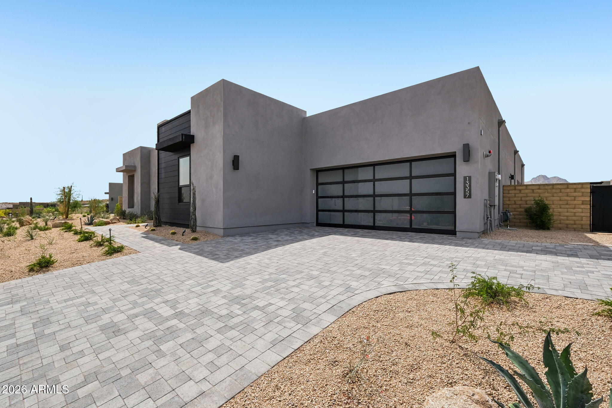 13357 E BUCKSKIN Trail
