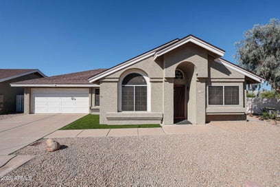 918 E ANNETTE Drive Phoenix AZ 85022
