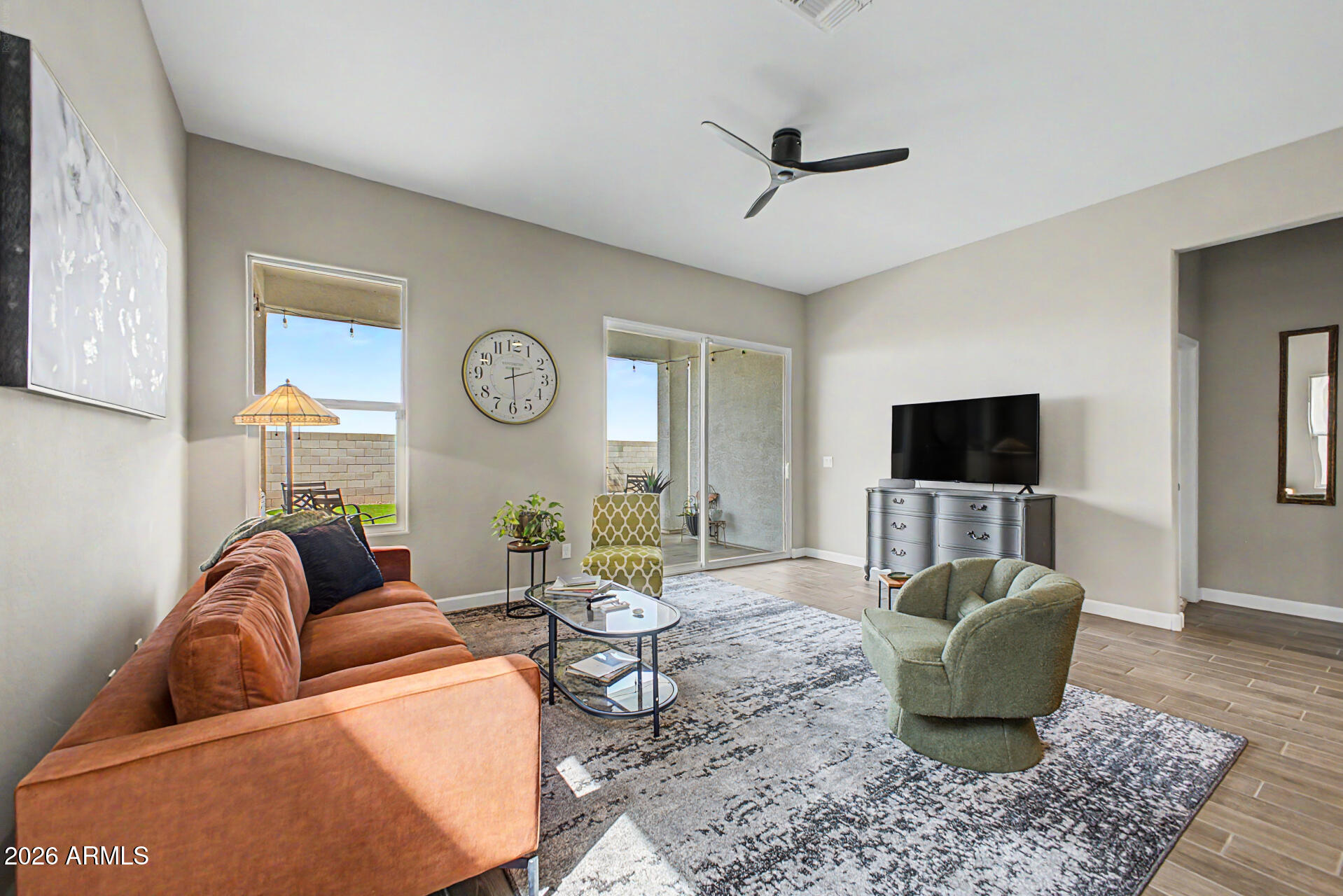 40932 W Hillman Drive