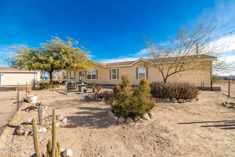 A home in Tonopah