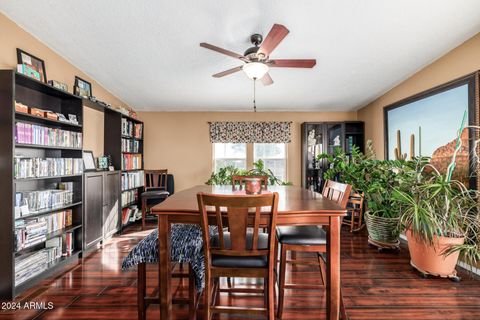 A home in Tonopah