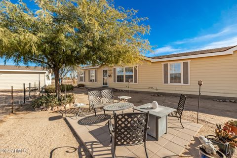 A home in Tonopah