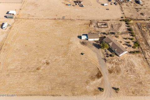 A home in Tonopah