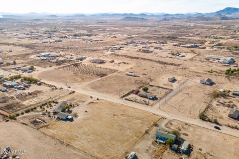 A home in Tonopah