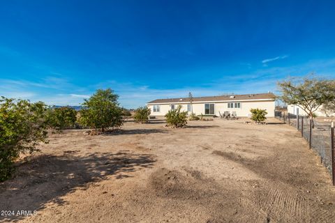 A home in Tonopah