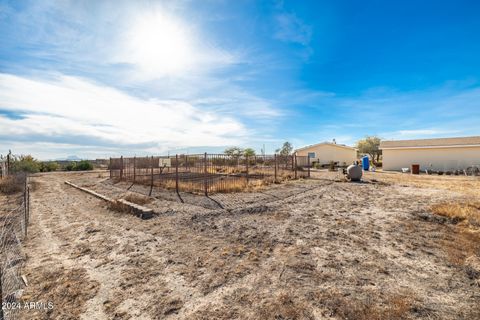 A home in Tonopah