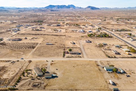 A home in Tonopah