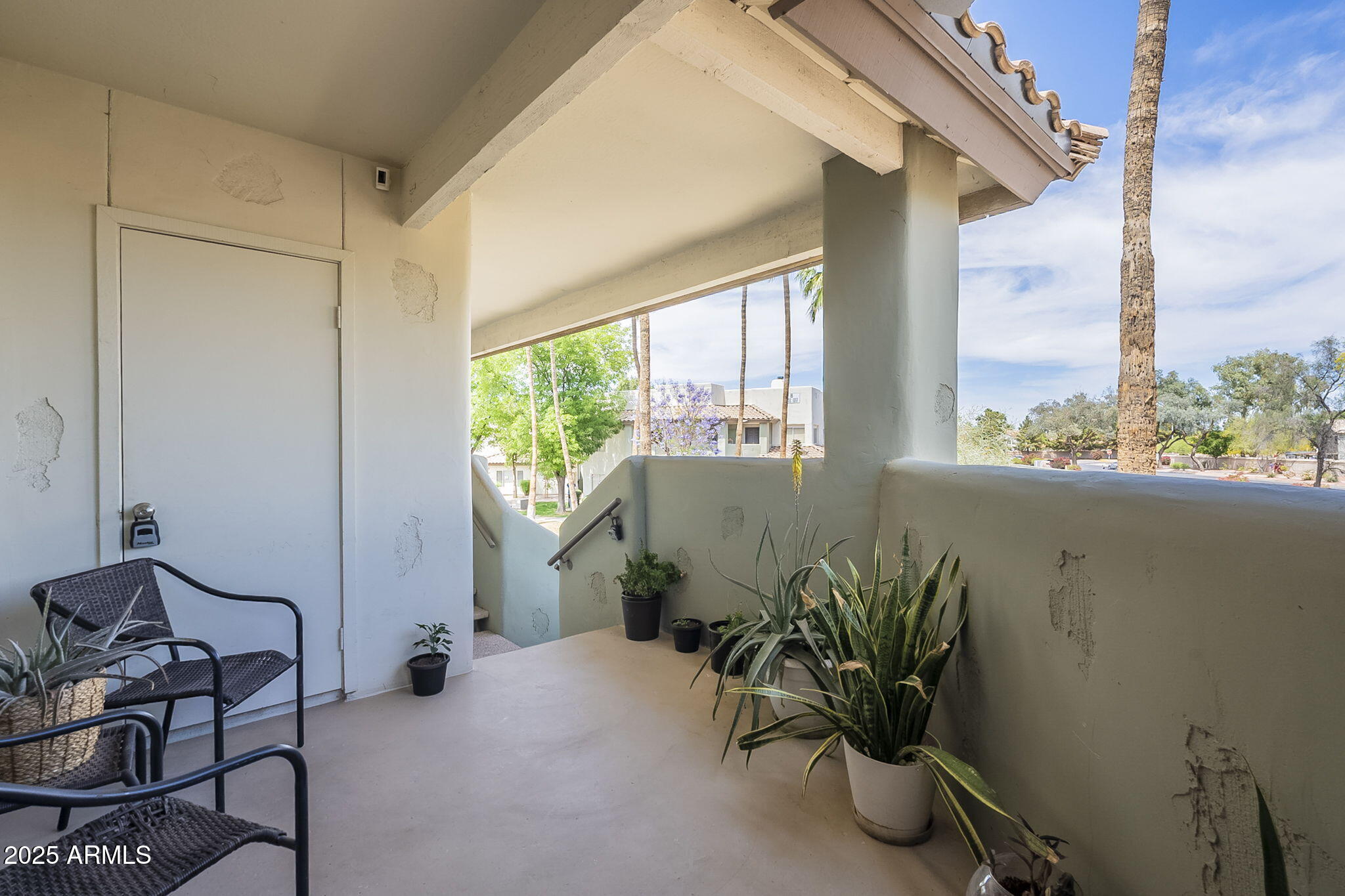 1825 W RAY Road 2074