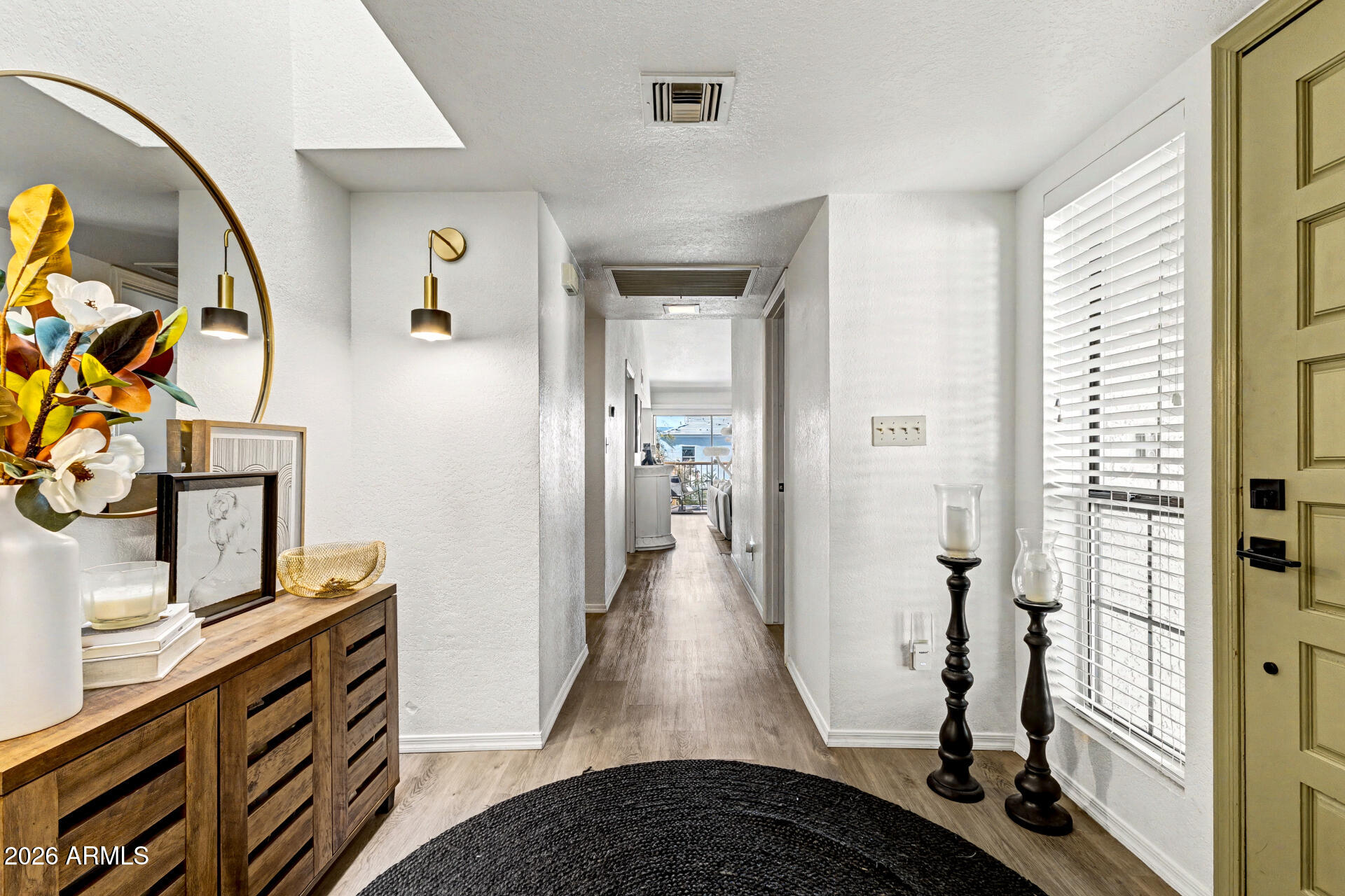 8202 N 21ST Drive B206