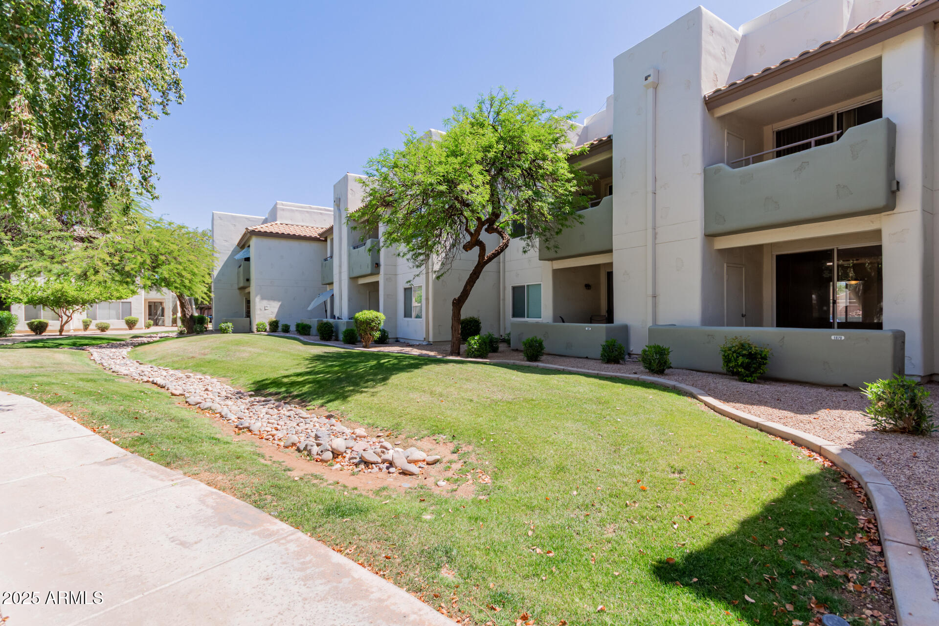 1825 W Ray Road 1070
